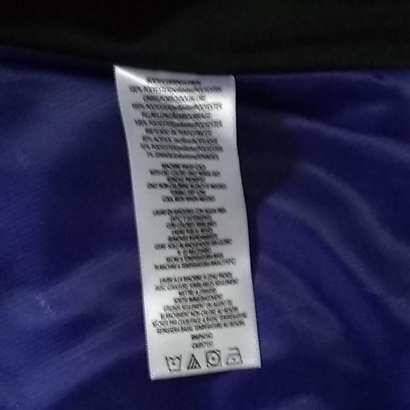 Calvin Klein Performance puffer vest. - Picture 6 of 13